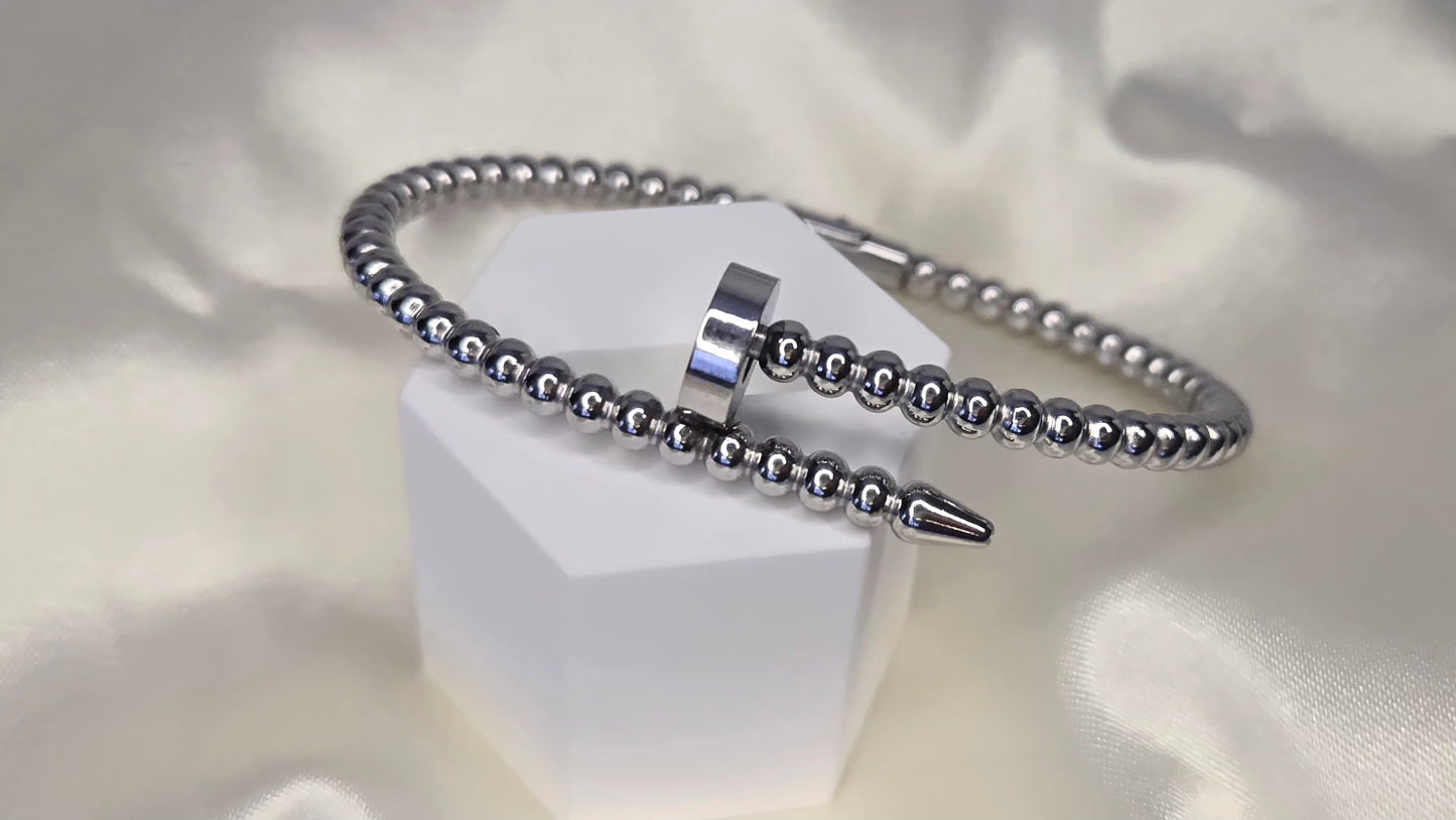 Ball Charlotte Bangle