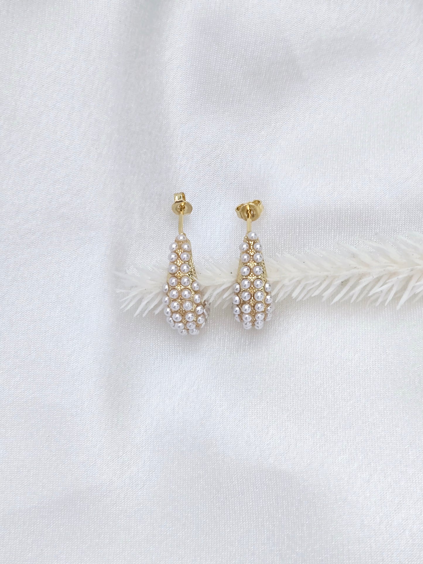 Pearl Drop Earrings
