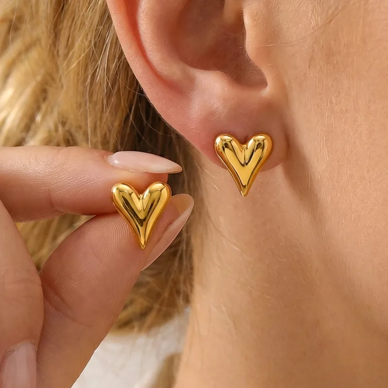 Mini Heart Stud