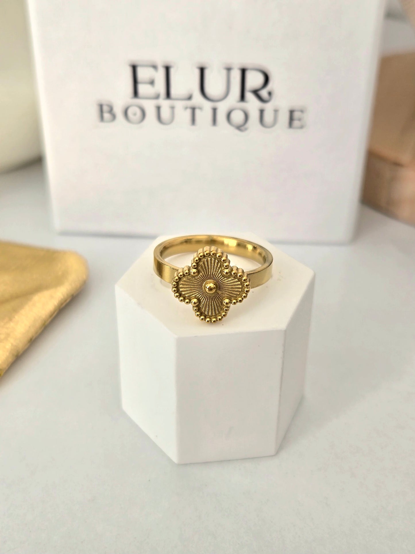 Gold Clover Ring