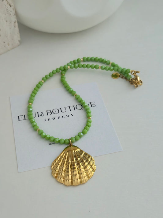 Concha Necklace