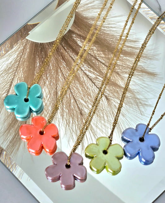 Flor Necklace
