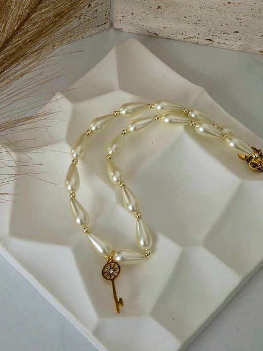 Key Drop Pearl Necklace