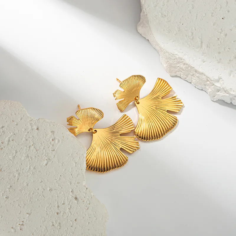 Gold Leaf Earrings