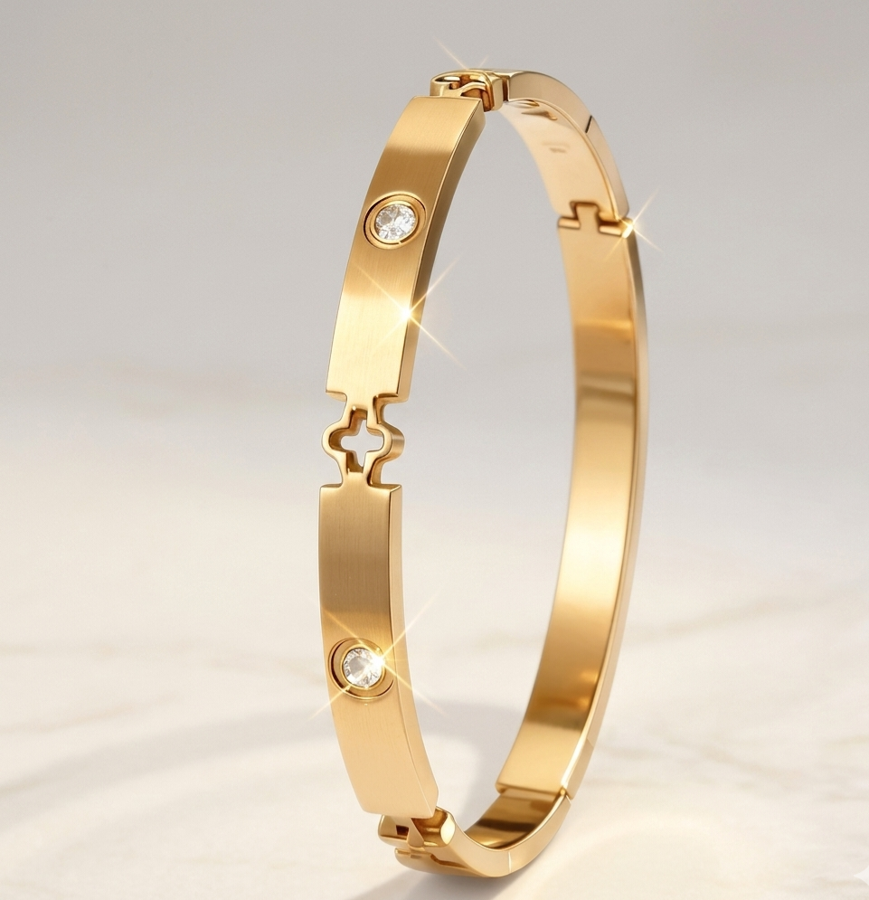 ESSENCE BANGLE