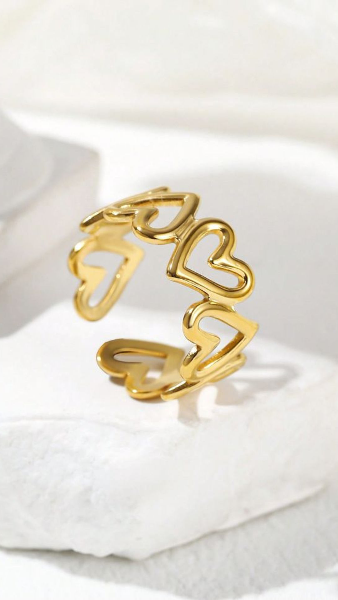 Corazones Ring