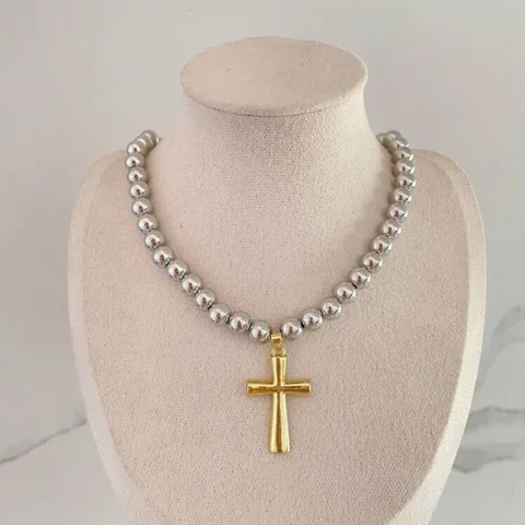 COLLAR CRUZ DE ORO Pedido anticipado