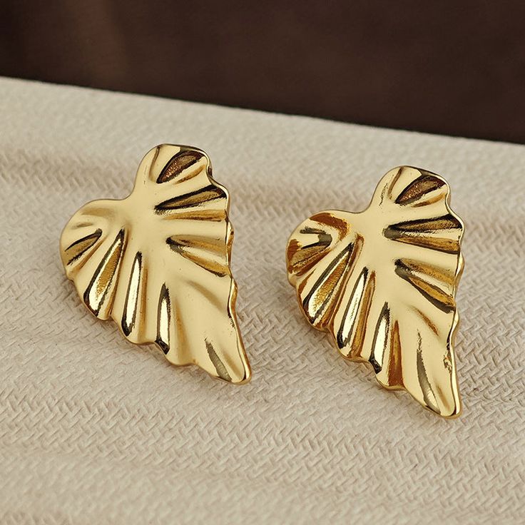 AURA EARRINGS