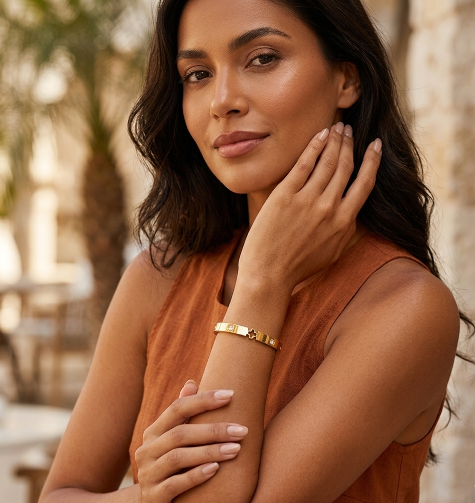 ESSENCE BANGLE