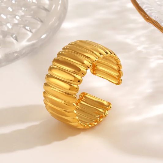 Olux Ring