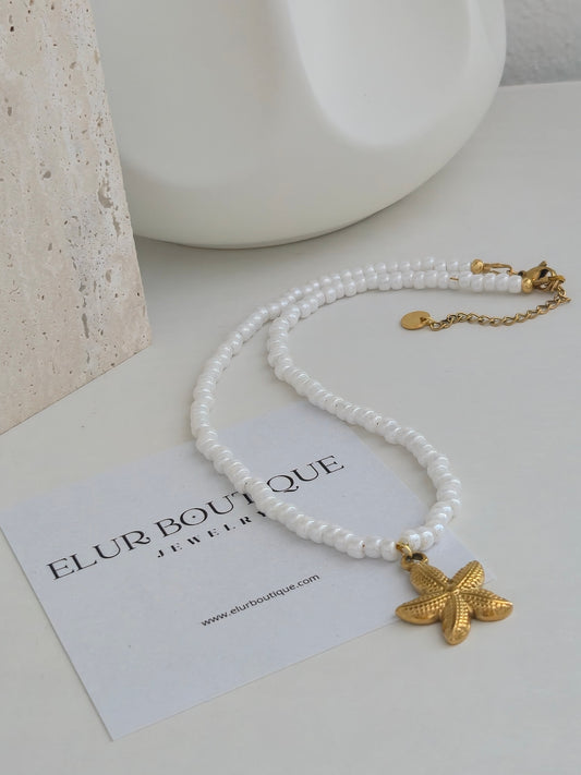 STARFISH WHITE NECKLACE